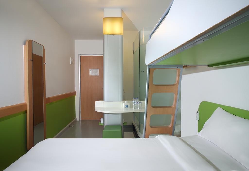 Cordia Hotel Surabaya Airport - Hotel Dalam Bandara - Formerly Ibis Budget Surabaya Airport Sidoarjo Exterior photo